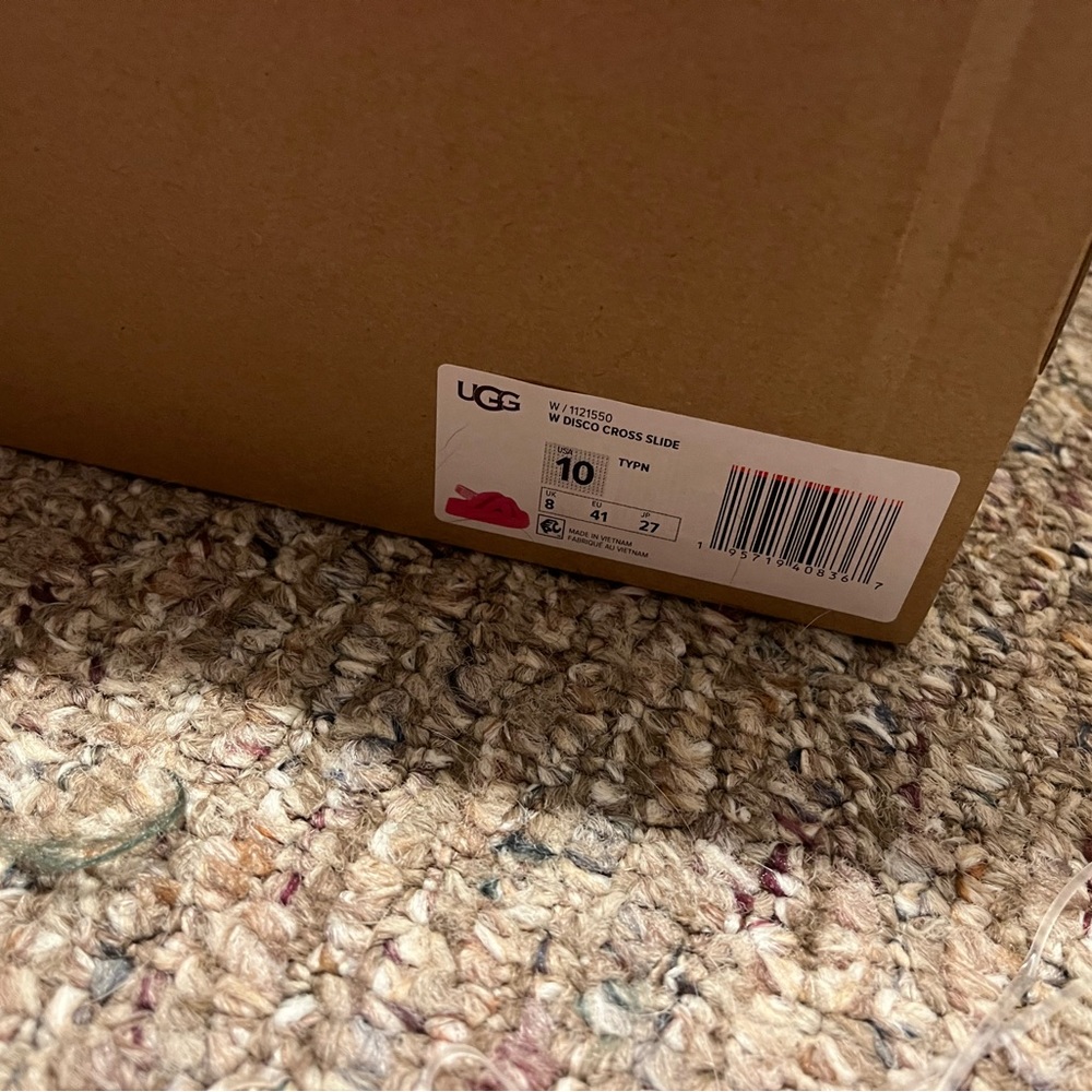 ugg crossover platform slides - Picture 4 of 4